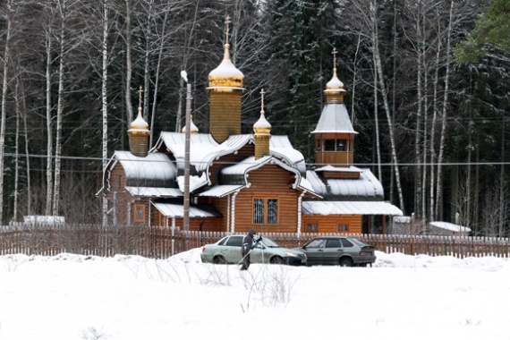 В 2001 году в Агалатово построена деревянная церковь в честь святых Бориса и Глеба