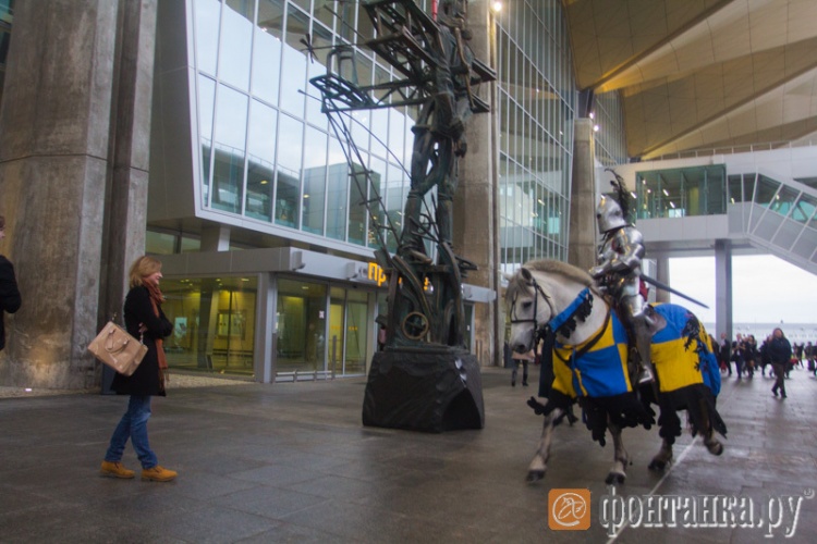 Предложение рыцаря Артема на белом коне из Токсово  в аэропорте Пулково