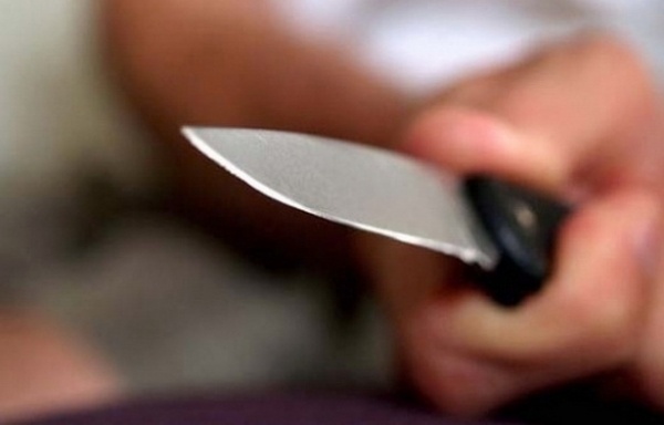 В Кудрово мужчину убили ударом ножа в пах