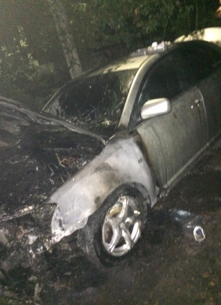 Во Всеволожском районе сгорела ещё одна кандидатская машина