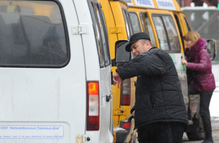 От Парнаса до Кудрово запустят два дополнительных автобуса