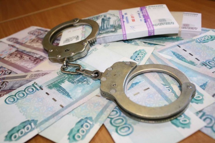 Судебный пристав был арестован за вымогательство денег у жительницы Всеволожска