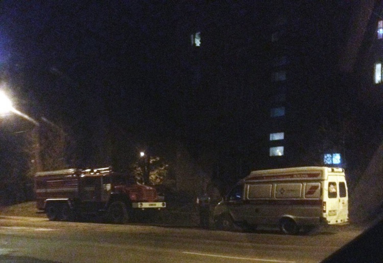 В Кузьмоловском эвакуировали 30 жильцов дома после сообщения о заминировании