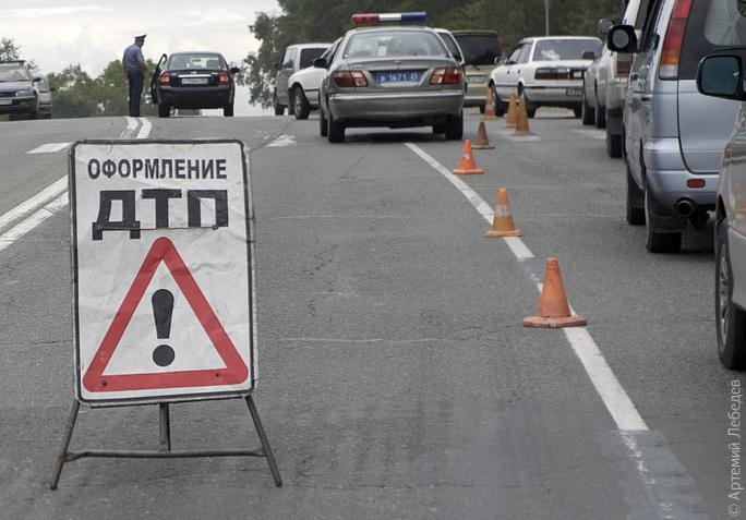 Во Всеволожском районе столкнулись две иномарки: один тяжело пострадавший