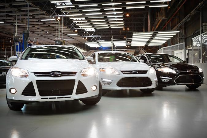 Ford переманил более 800 клиентов у GM