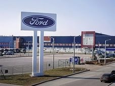 Заводы Ford в Ленобласти и Hyundai в Петербурге остановили конвейеры на летние каникулы