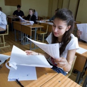 Кузьмоловские депутаты вновь посетили муниципальную школу