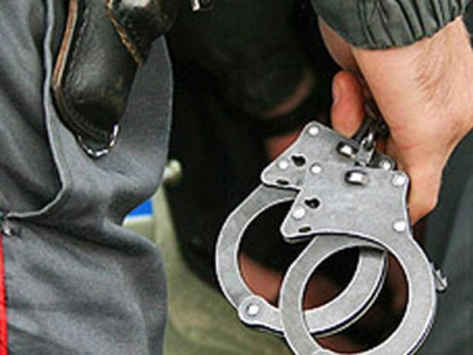 В Ново-Девяткино пьяный петербуржец украл у собутыльника 200 рублей и машину