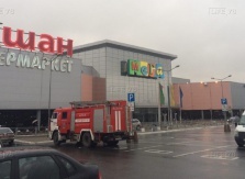 «Мега Дыбенко» в Ленобласти эвакуировали из-за угрозы взрыва